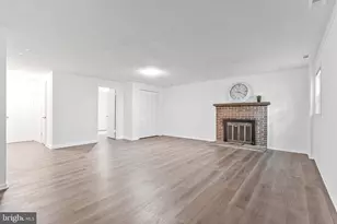 9599 Blake Park Ct, Fairfax, VA 22031 - Photo 27