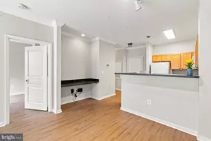 12000 Market St, Reston, VA 20190 - Photo 9