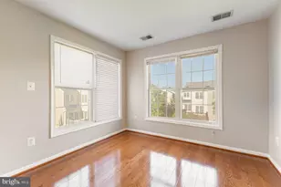 5251 Prairie Willow Way, Centreville, VA 20120 - Photo 23