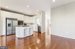 5251 Prairie Willow Way, Centreville, VA 20120 - Photo 11