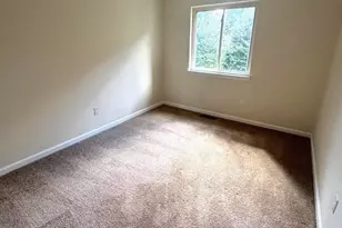 5431 Helm Ct, Fairfax, VA 22032 - Photo 11