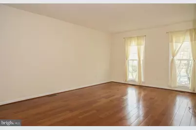 5431 Helm Court, Fairfax, VA 22032 - Photo 3