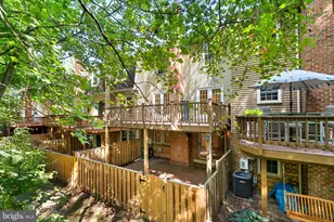 7877 Painted Daisy Dr, Springfield, VA 22152 - Photo 49
