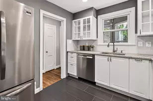 2840 W George Mason Rd, Falls Church, VA 22042 - Photo 11