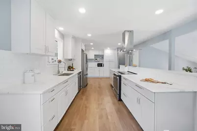 4308 General Kearny Court, Chantilly, VA 20151 - Photo 9