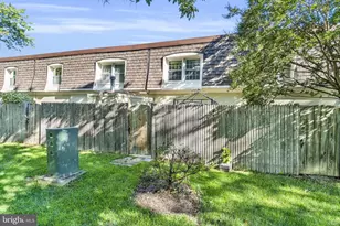 8105 Kingsway Ct, Springfield, VA 22152 - Photo 47