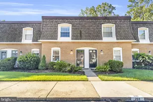 8105 Kingsway Ct, Springfield, VA 22152 - Photo 1