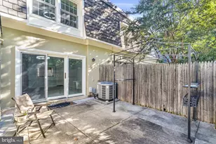 8105 Kingsway Ct, Springfield, VA 22152 - Photo 43