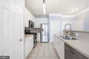 2665 Manhattan Pl, Vienna, VA 22180 - Photo 5