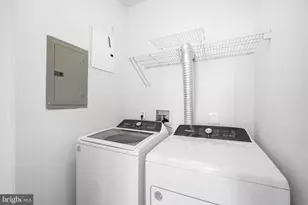 2665 Manhattan Pl, Vienna, VA 22180 - Photo 25