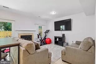 [Address not provided], Fairfax, VA 22033 - Photo 35