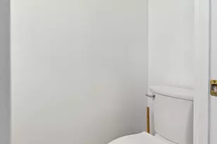 [Address not provided], Fairfax, VA 22033 - Photo 19