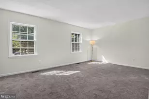 2155 Pond View Ct, Reston, VA 20191 - Photo 15