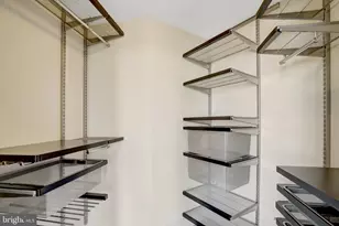 2451 Midtown Ave, Alexandria, VA 22303 - Photo 15