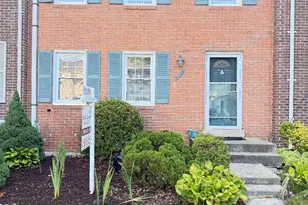 5055 Tibbitt Ln, Burke, VA 22015 - Photo 1