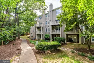 11405 Windleaf Ct, Reston, VA 20194 - Photo 37