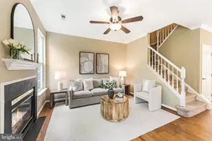 11405 Windleaf Ct, Reston, VA 20194 - Photo 9