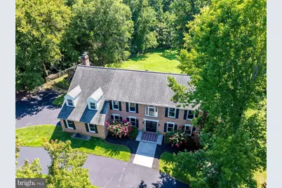 8320 Sylvan Way, Clifton, VA 20124 - Photo 5