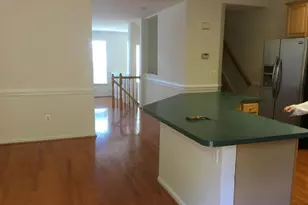 5271 Ballycastle Circle E, Alexandria, VA 22315 - Photo 7