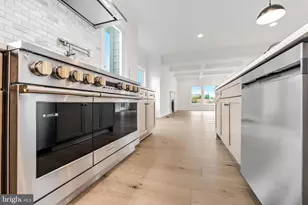 2315 Great Falls St, Falls Church, VA 22046 - Photo 29