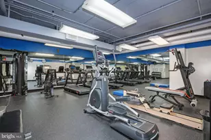 2300 Pimmit Dr, Falls Church, VA 22043 - Photo 23