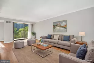 2300 Pimmit Dr, Falls Church, VA 22043 - Photo 3