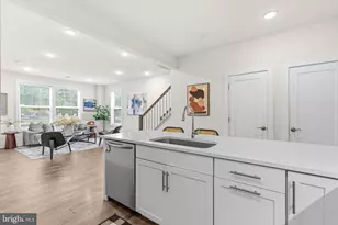 238 Van Buren St, Herndon, VA 20170 - Photo 11