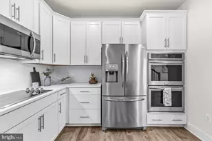 238 Van Buren St, Herndon, VA 20170 - Photo 13