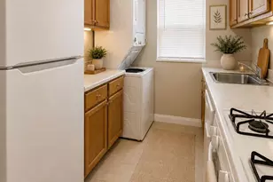 2237 Farrington Ave, Alexandria, VA 22303 - Photo 5