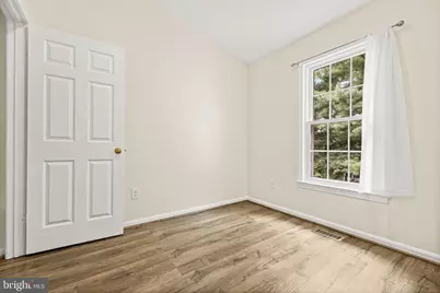 4267 Fox Lake Drive, Fairfax, VA 22033 - Photo 15