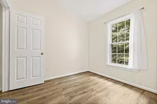 4267 Fox Lake Dr, Fairfax, VA 22033 - Photo 15