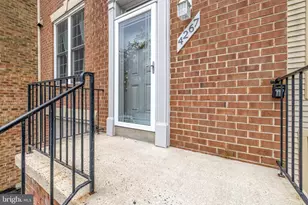 4267 Fox Lake Dr, Fairfax, VA 22033 - Photo 49