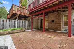 4267 Fox Lake Dr, Fairfax, VA 22033 - Photo 17