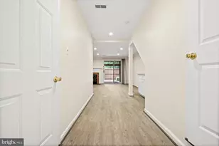4267 Fox Lake Dr, Fairfax, VA 22033 - Photo 23