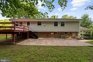 9120 Kristin Ln, Fairfax, VA 22032 - Photo 9