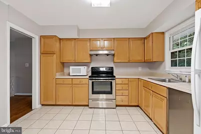 9120 Kristin Lane, Fairfax, VA 22032 - Photo 33