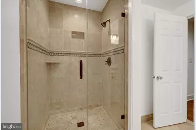 9982 Blackberry Lane, Great Falls, VA 22066 - Photo 21