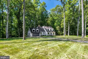 9982 Blackberry Ln, Great Falls, VA 22066 - Photo 57