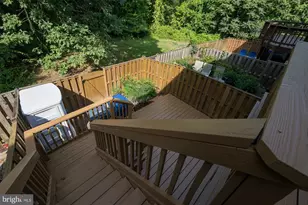 5714 Evergreen Knoll Ct, Alexandria, VA 22303 - Photo 13