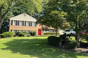 1526 Laurel Hill Rd, Vienna, VA 22182 - Photo 1