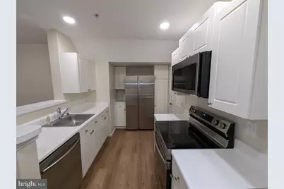 12818 Fair Briar Lane #12818, Fairfax, VA 22033 - Photo 15