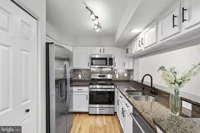 6557 Cypress Point Road, Alexandria, VA 22312 - Photo 7