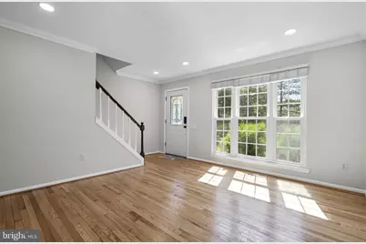 6557 Cypress Point Road, Alexandria, VA 22312 - Photo 5