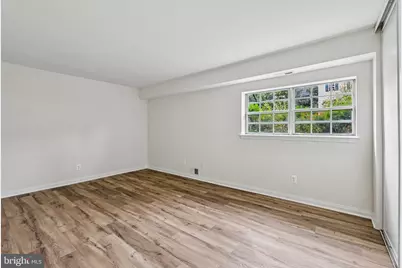 13726 Autumn Vale Court #18F, Chantilly, VA 20151 - Photo 15