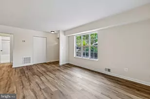 13726 Autumn Vale Ct, Chantilly, VA 20151 - Photo 7