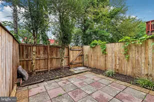 13726 Autumn Vale Ct, Chantilly, VA 20151 - Photo 21