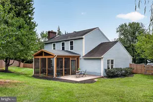 13136 Lazy Glen Ct, Herndon, VA 20171 - Photo 7