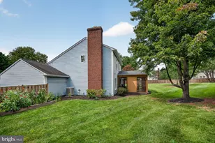 13136 Lazy Glen Ct, Herndon, VA 20171 - Photo 11