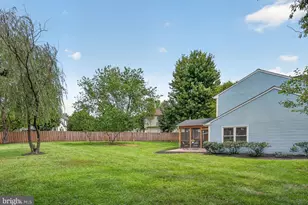 13136 Lazy Glen Ct, Herndon, VA 20171 - Photo 5
