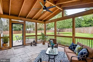 13136 Lazy Glen Ct, Herndon, VA 20171 - Photo 15